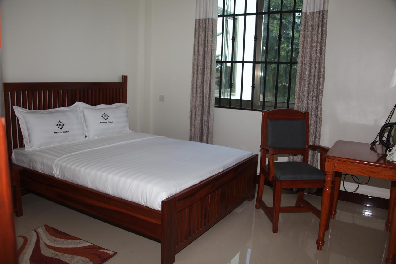 Merves Hotel Arusha Buitenkant foto