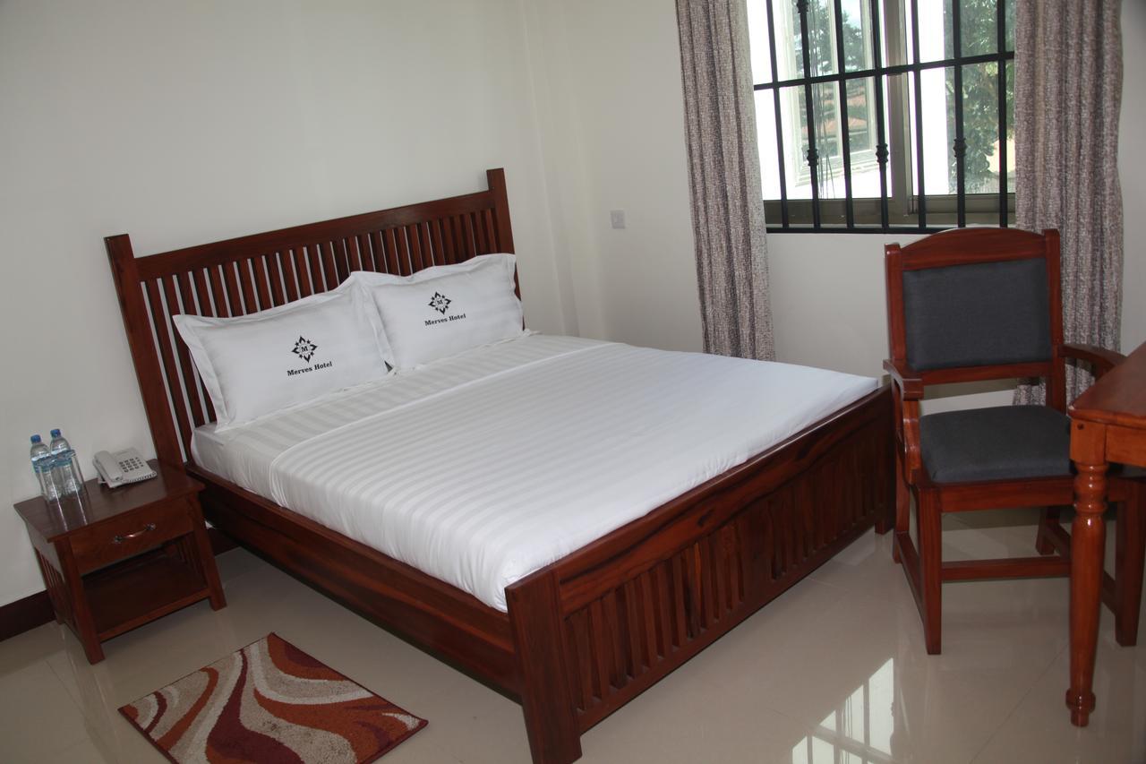 Merves Hotel Arusha Buitenkant foto
